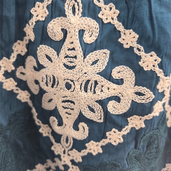 Kindred x Anthropologie Blue Woven Embroidered Asymmetrical Boho Blouse Small - Picture 7 of 11